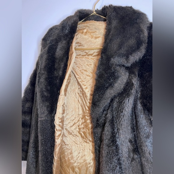 Vintage faux fur brown  swing style coat - Picture 10 of 15